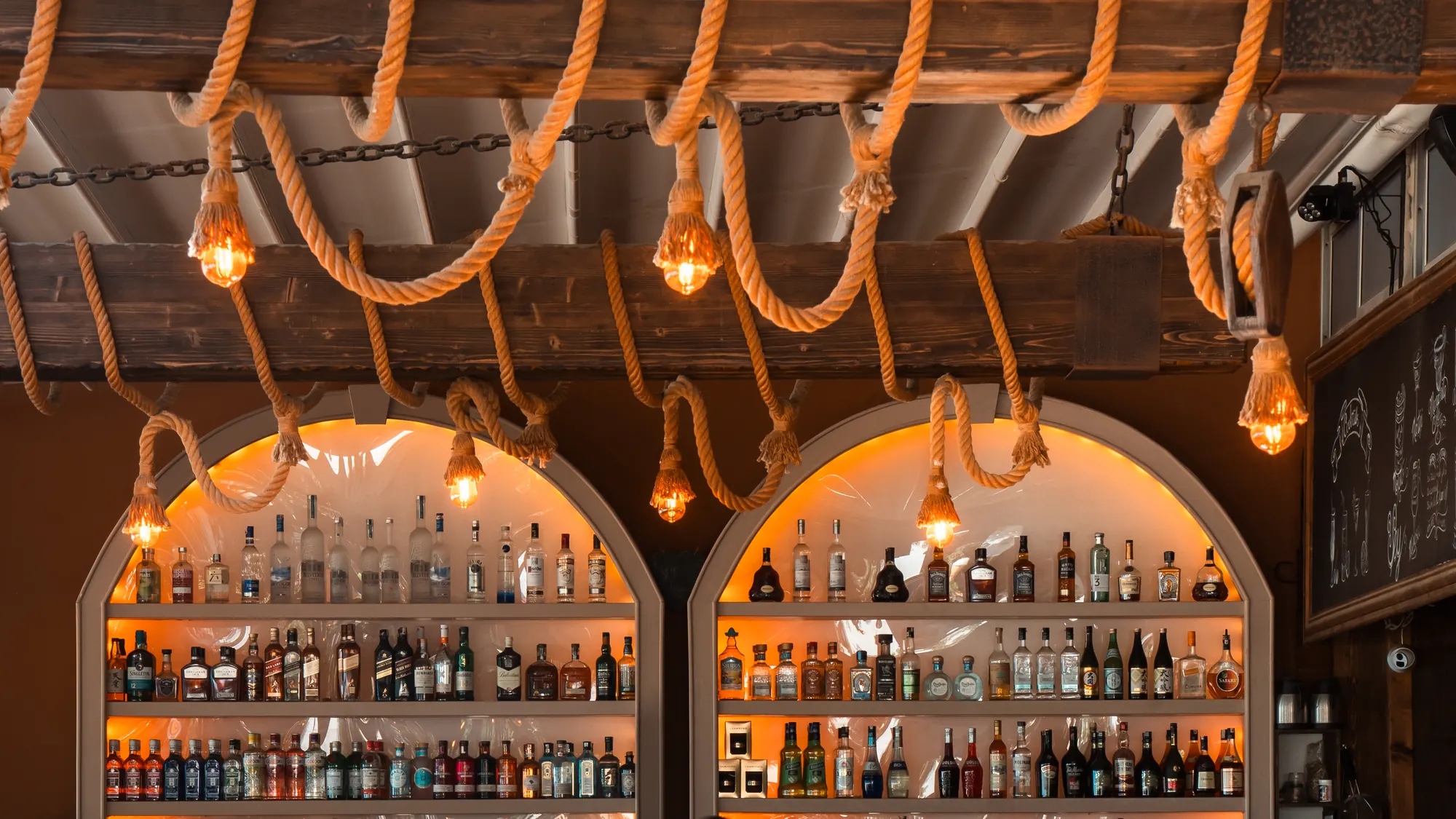 The Şey Beach Lounge bar with its arched shelves